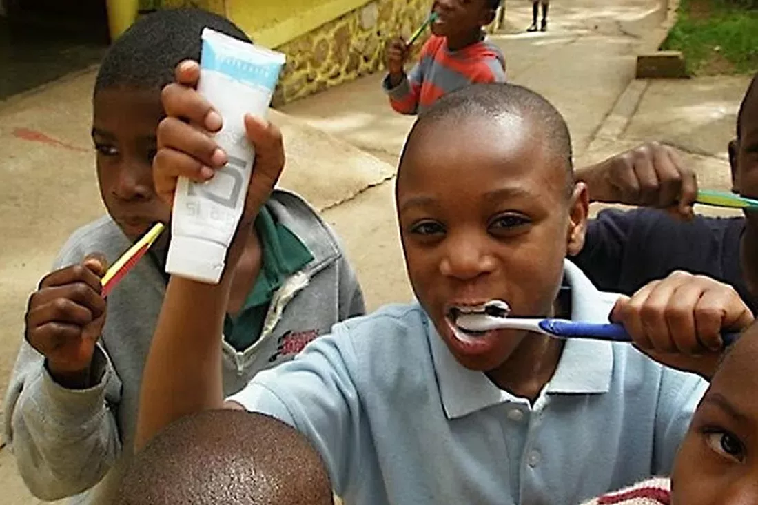 WHO oral health facts